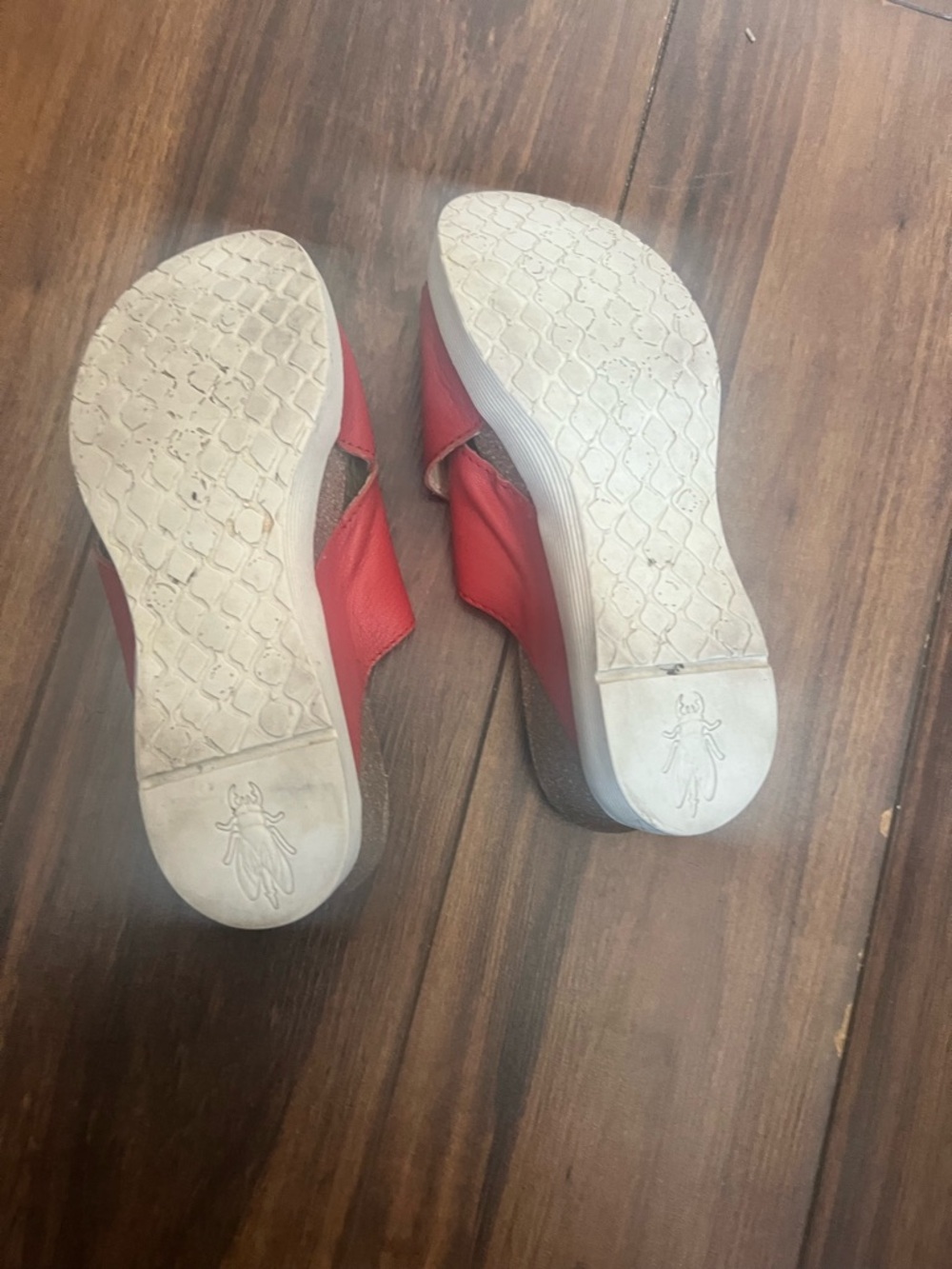 Fly London Red Leather Slide Sandals – Size 37 – Comfort Style - Picture 3 of 7